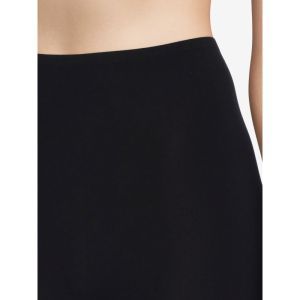 Soft Stretch Mid-thigh Shorts zwart