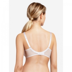 Chic Essential 010 White