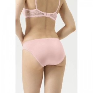 Luxurious 558 Bonbon pink