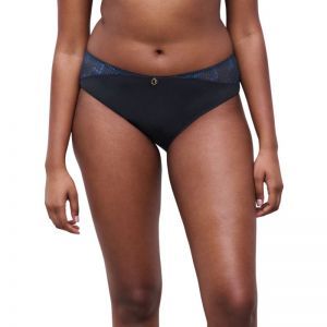 Intrigue Full brief 013 Sailing blu