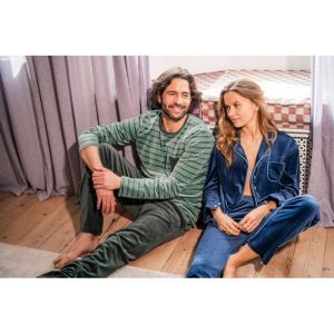 Damespyjama in velours 881 donkerblauw
